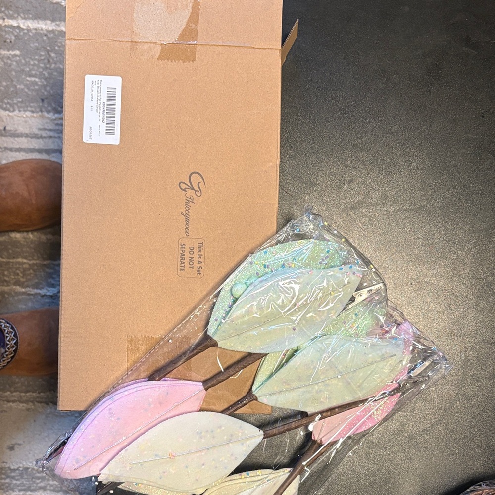 Thiccywoov - 6pc Wire Pastel Flowers